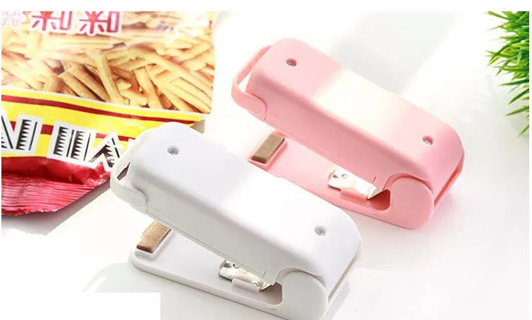 Mini Heat Bag Sealer Machine — Portable Handheld Food Bag Resealer for Chips, Snacks, Frozen Food, Plastic Bag Heat Seal Tool